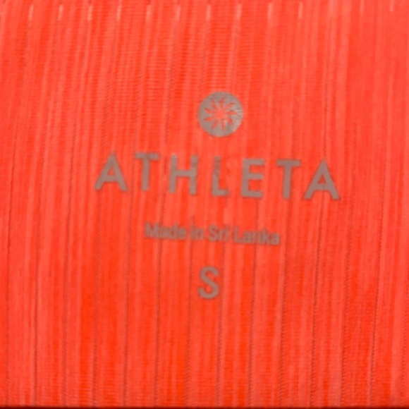 Athleta Scoop Neck Long Sleeve Tee - Picture 3 of 4